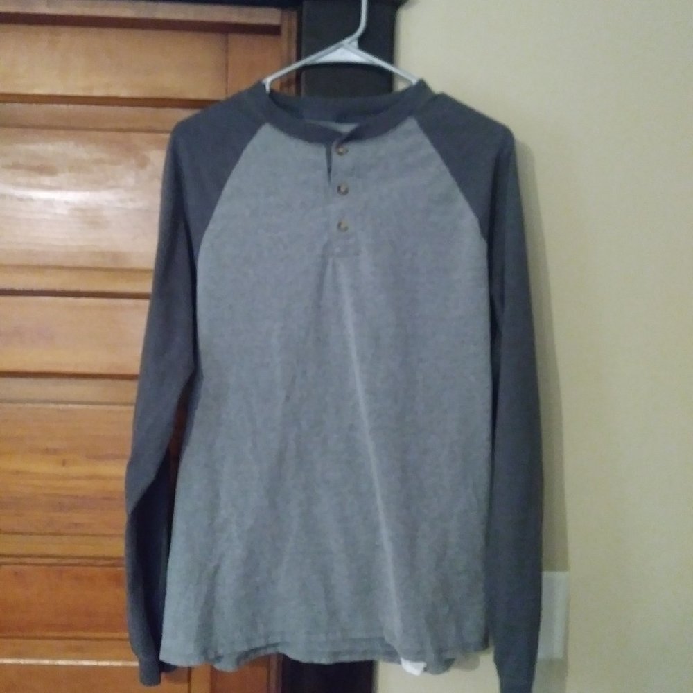 Hanes Beefy Long Sleeve Shirt